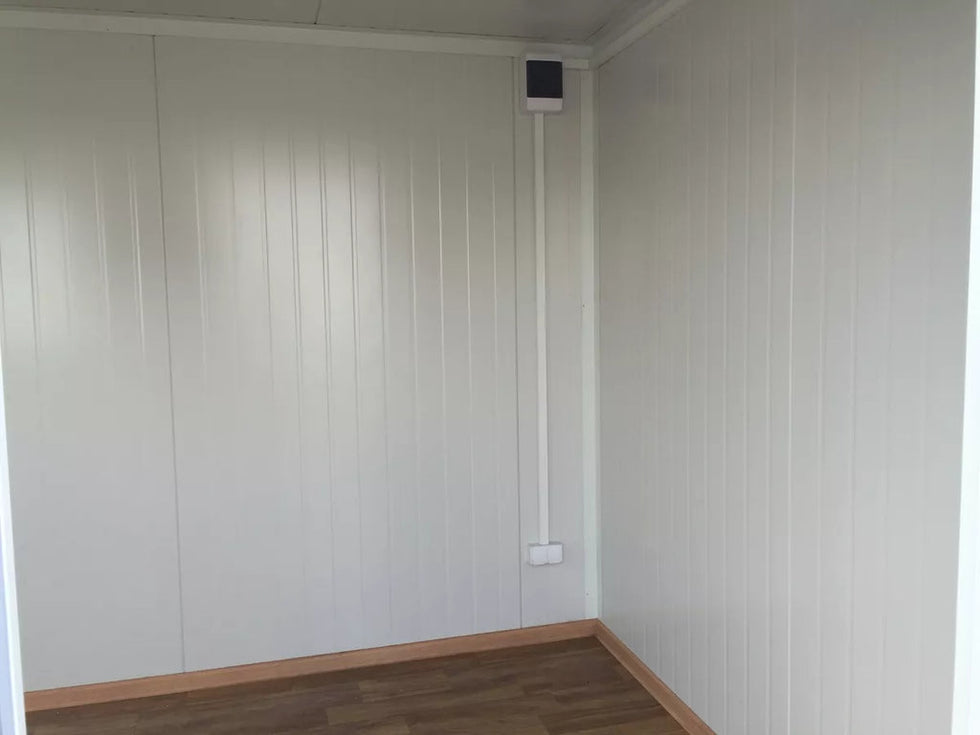 Contenedor de oficina 3,50 x 2,20 m – módulo prefabricado compacto para obra y uso profesional