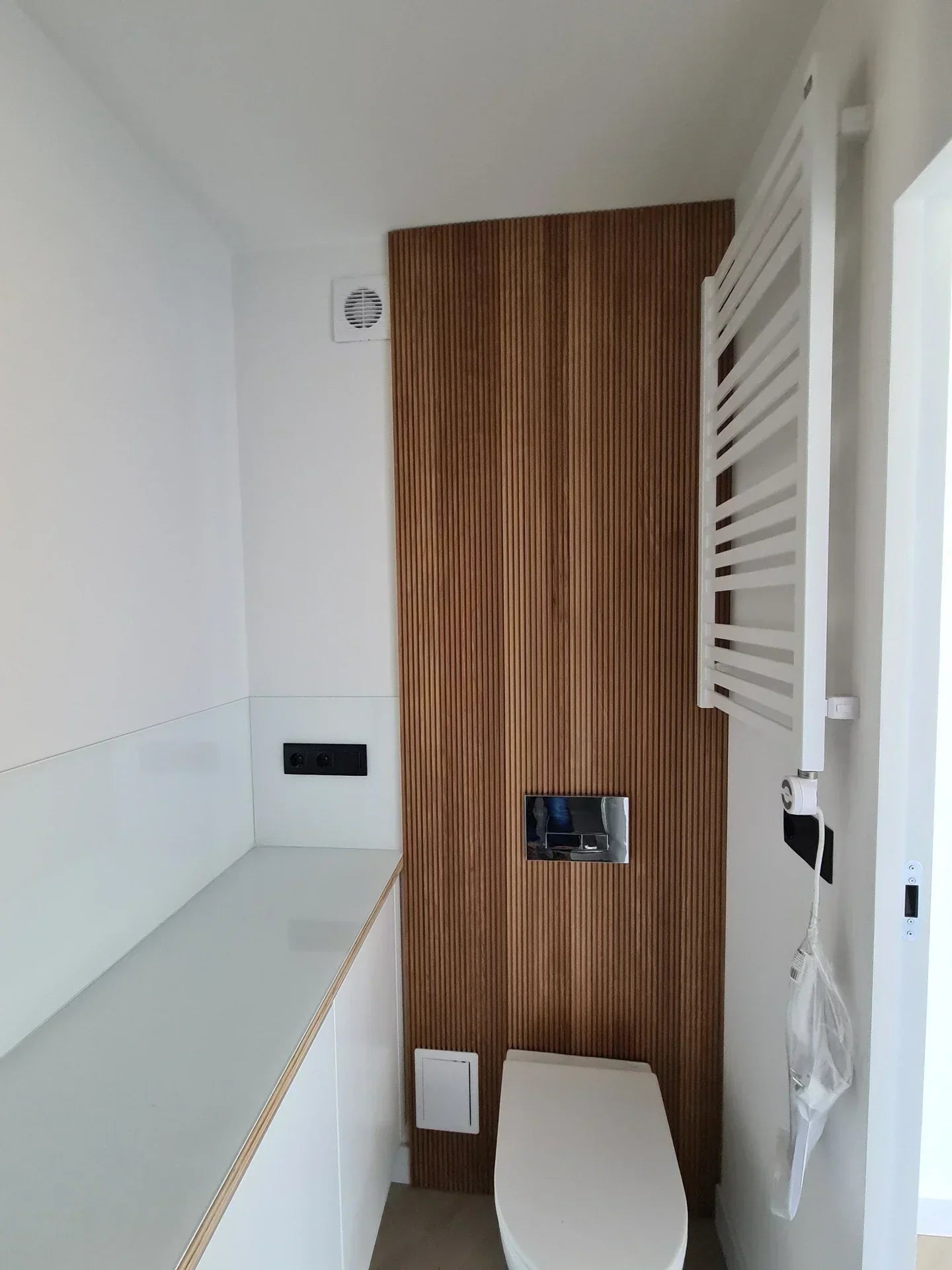 Flexicube L15 XL – módulo prefabricado habitable compacto con salón, cocina y baño integrado