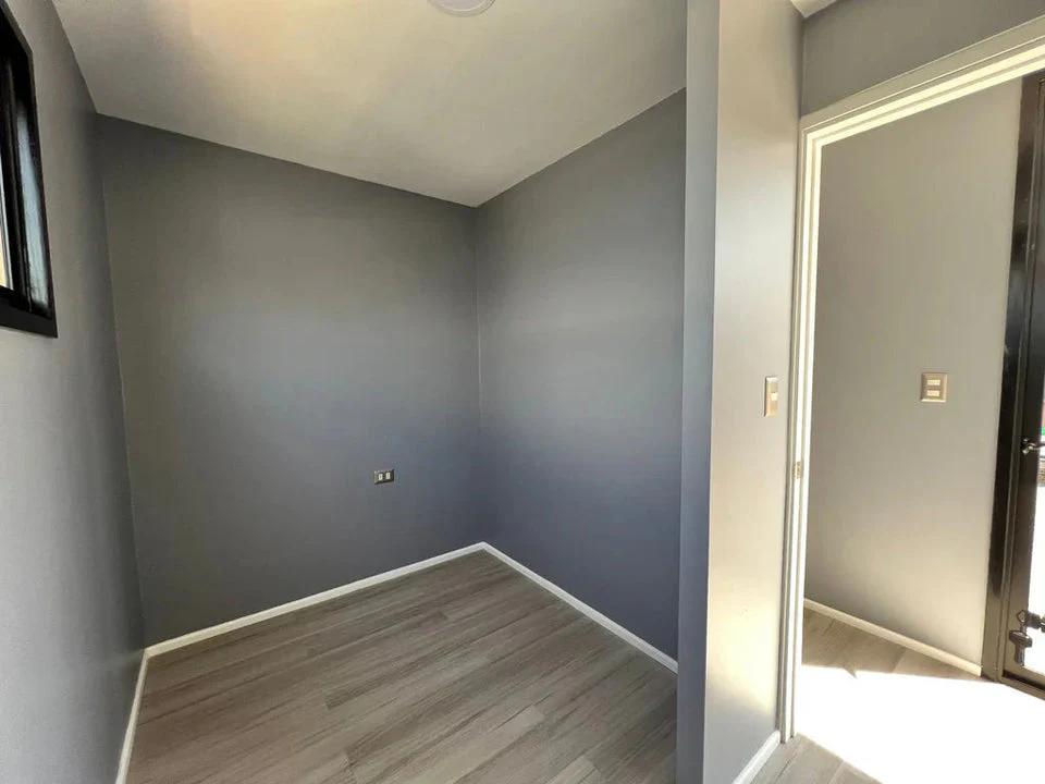 Módulo prefabricado Montes 36 m² – 2 dormitorios, baño y diseño moderno con amplios ventanales