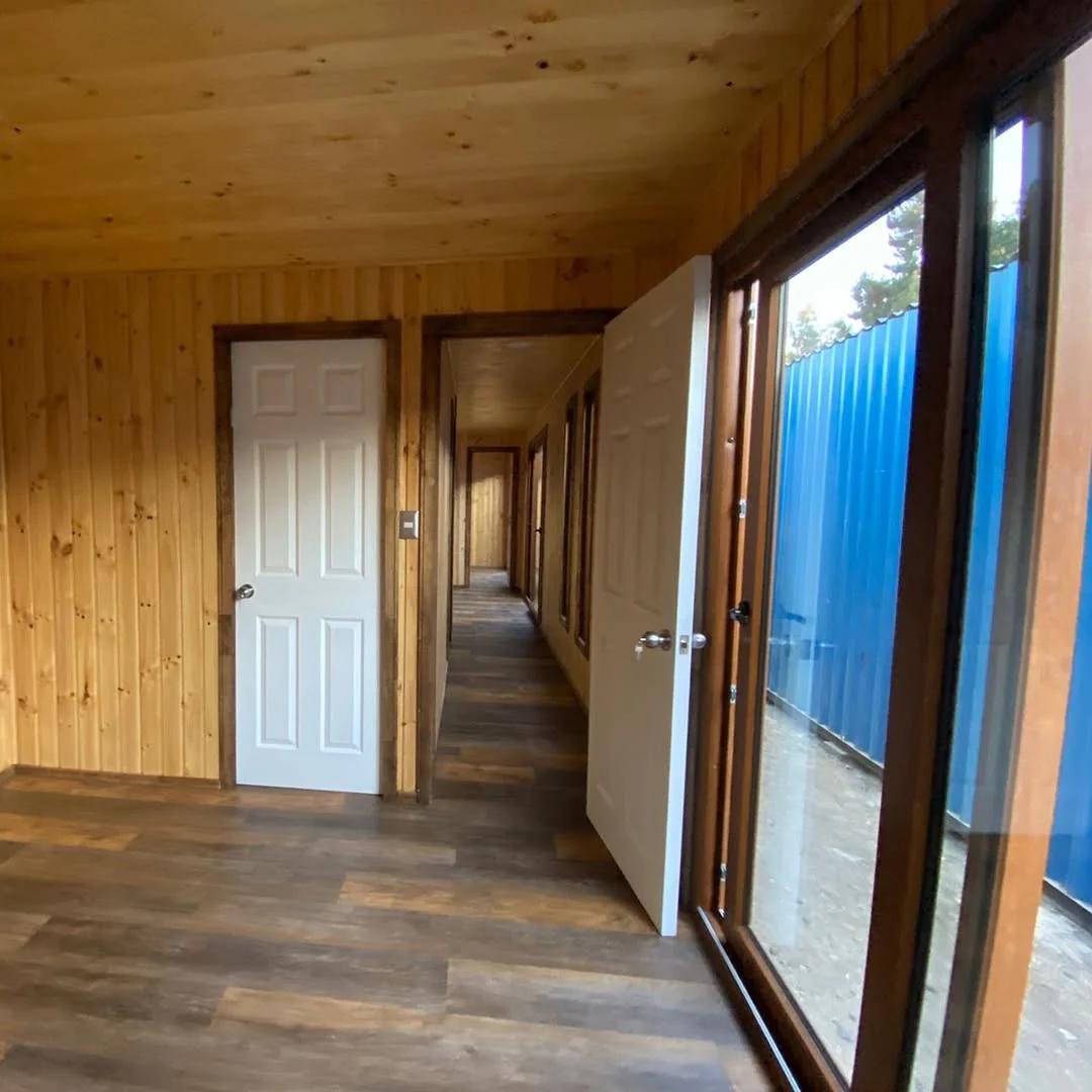 Módulo prefabricado tipo Casa Carus 36 m² – vivienda modular completa con 2 dormitorios, 2 baños y zona común