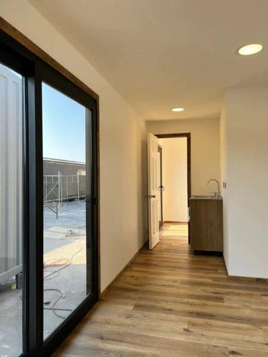 Módulo prefabricado tipo casa modular 24 m² – 1 dormitorio, baño y espacio multifuncional