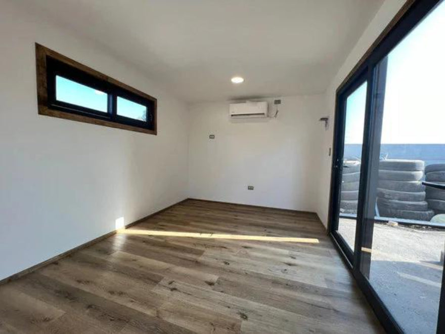 Módulo prefabricado tipo casa modular 24 m² – 1 dormitorio, baño y espacio multifuncional